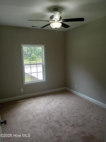 111 E Oliver Street, Whiteville, NC 28472