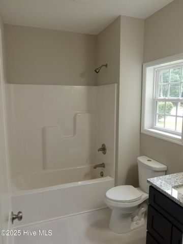 111 E Oliver Street, Whiteville, NC 28472