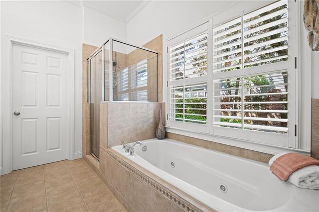 120 Kendemere Pointe, Roswell, GA 30075