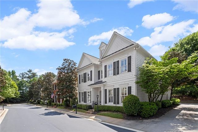 120 Kendemere Pointe, Roswell, GA 30075