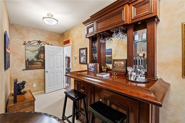 120 Kendemere Pointe, Roswell, GA 30075