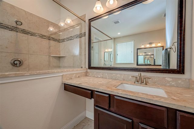14063 Dunsmore Landing Drive, Houston, TX 77059