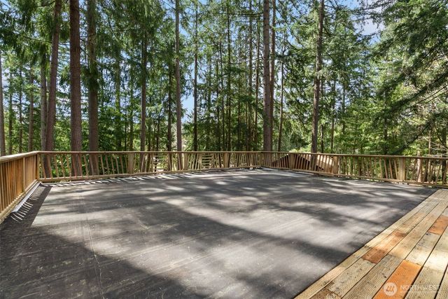 18821 68th Street E, Bonney Lake, WA 98391