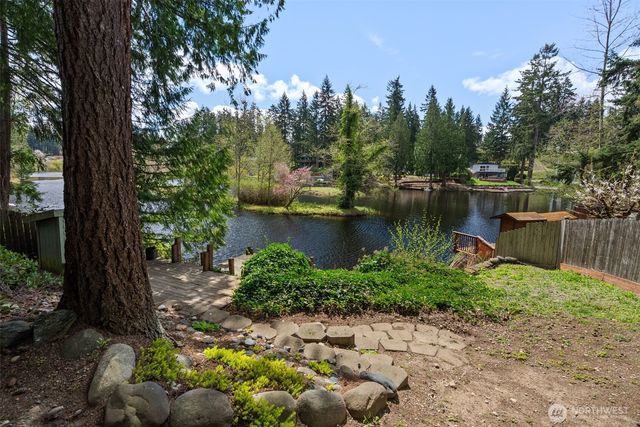 18821 68th Street E, Bonney Lake, WA 98391
