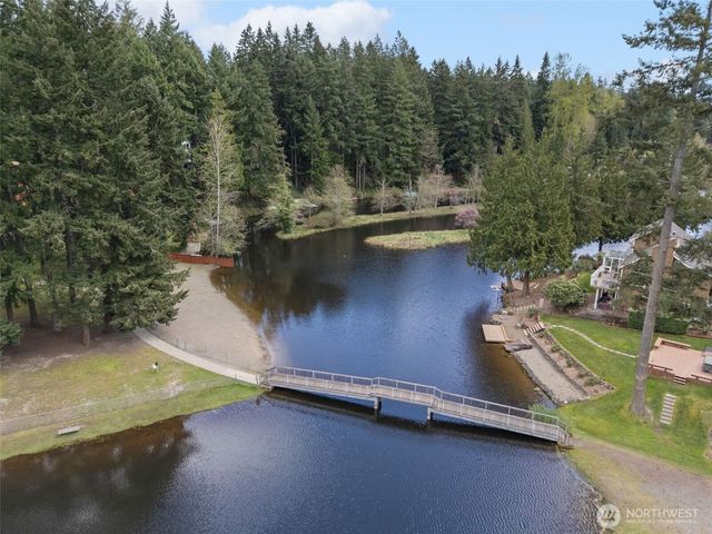 18821 68th Street E, Bonney Lake, WA 98391