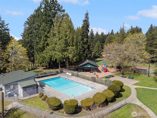 18821 68th Street E, Bonney Lake, WA 98391