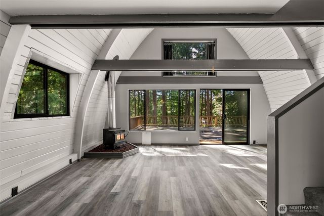 18821 68th Street E, Bonney Lake, WA 98391