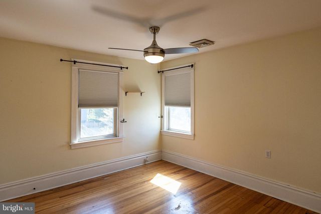 202 WALNUT ST, Lemoyne, PA 17043