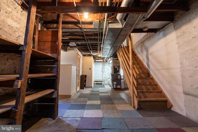 202 WALNUT ST, Lemoyne, PA 17043