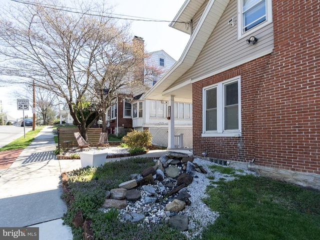 202 WALNUT ST, Lemoyne, PA 17043