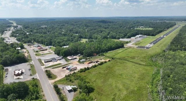 287 6th NE 3, Reform, AL 35481