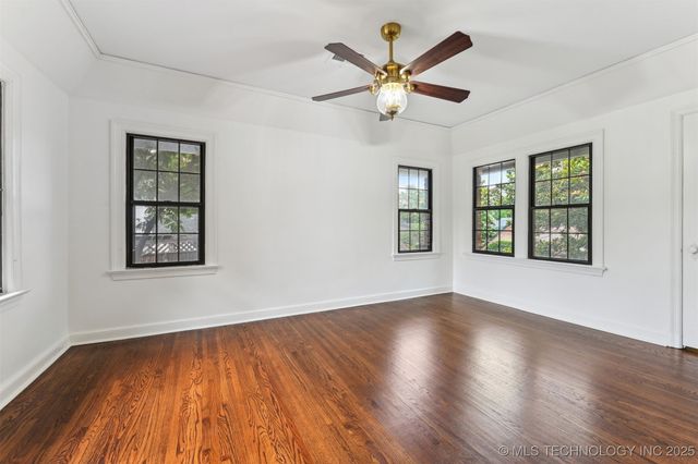 2605 S St Louis Avenue, Tulsa, OK 74114