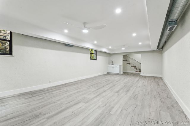 2605 S St Louis Avenue, Tulsa, OK 74114