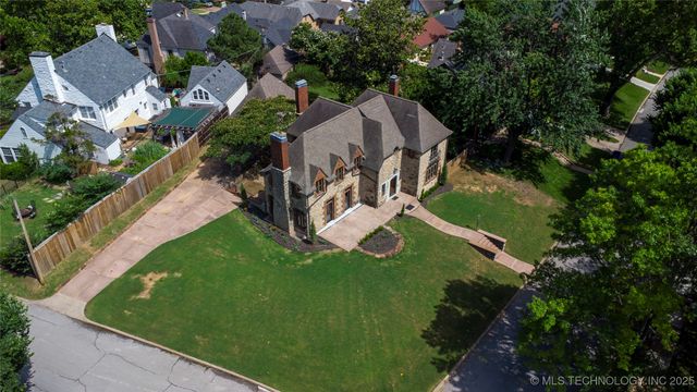 2605 S St Louis Avenue, Tulsa, OK 74114