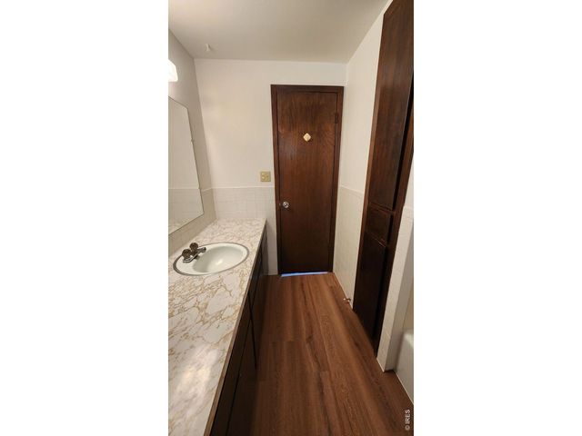 521 W 33rd St, Loveland, CO 80538