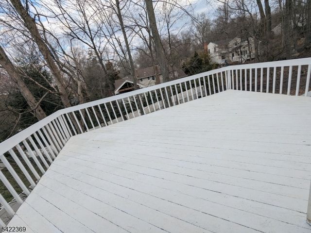 18 Mountainside Dr, Wayne Twp., NJ 07470