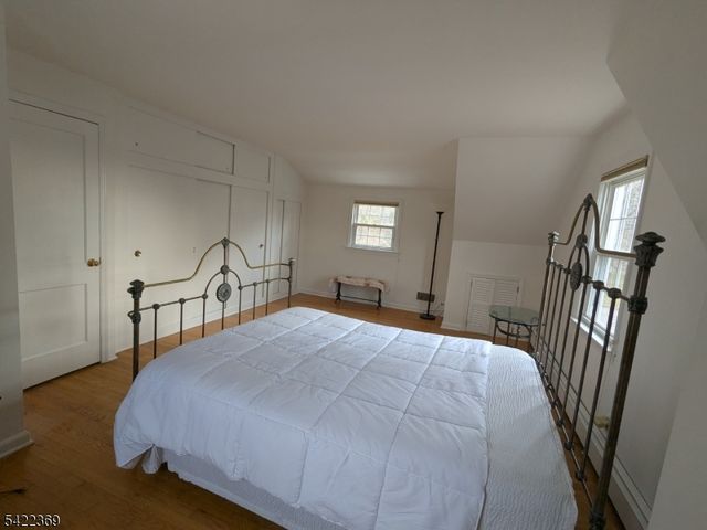 18 Mountainside Dr, Wayne Twp., NJ 07470