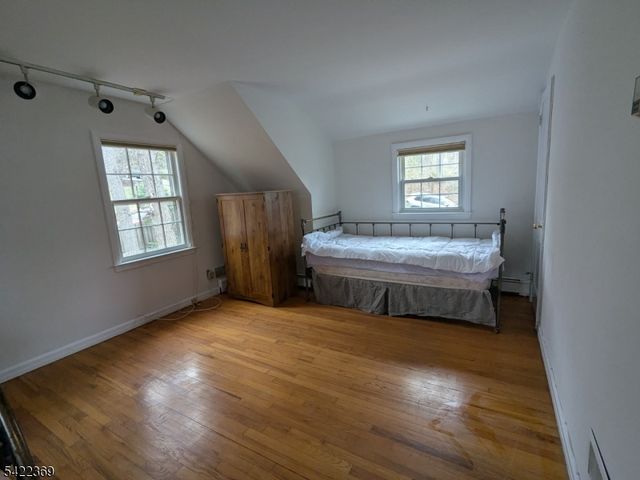 18 Mountainside Dr, Wayne Twp., NJ 07470