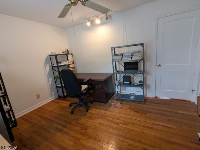 18 Mountainside Dr, Wayne Twp., NJ 07470