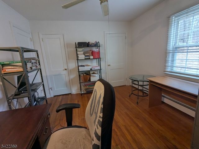 18 Mountainside Dr, Wayne Twp., NJ 07470