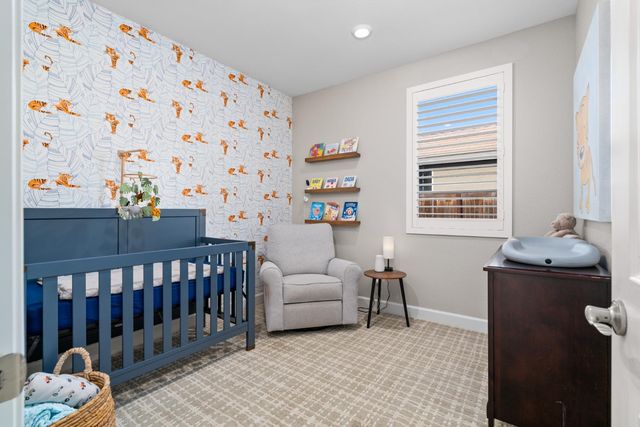 1622 Legacy Way, Hughson, CA 95326