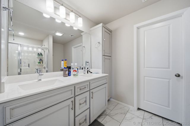 12429 S Norwood Avenue, Bixby, OK 74008