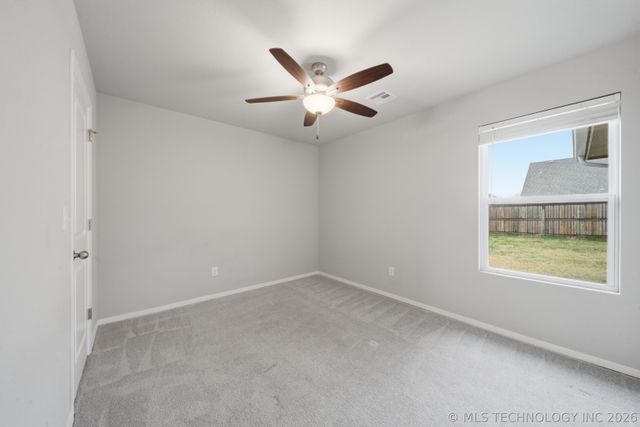 12429 S Norwood Avenue, Bixby, OK 74008