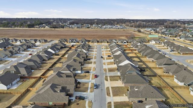 12429 S Norwood Avenue, Bixby, OK 74008