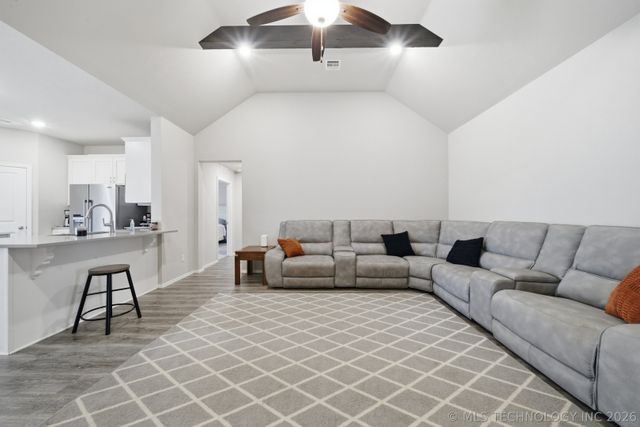 12429 S Norwood Avenue, Bixby, OK 74008