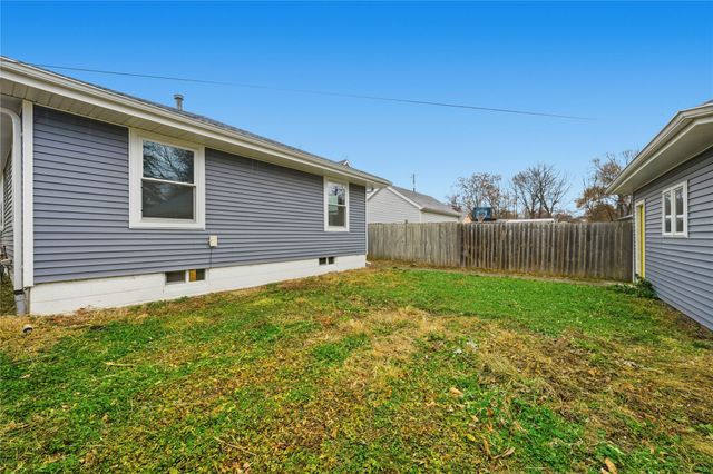 2757 Easton Boulevard, Des Moines, IA 50317