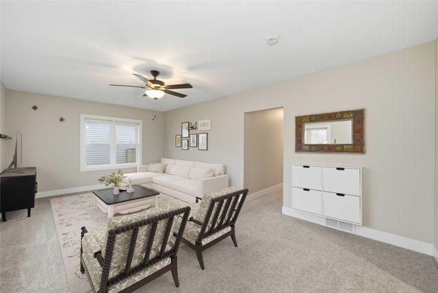 2757 Easton Boulevard, Des Moines, IA 50317