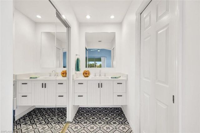 14985 Rivers Edge CT 236, Fort Myers, FL 33908