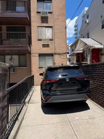 14223 38th Avenue A1&P7, Flushing, NY 11354