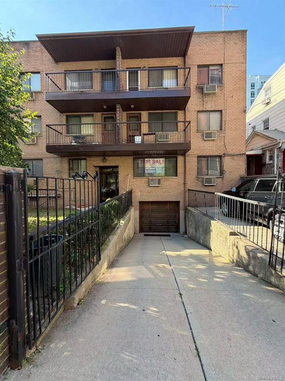 14223 38th Avenue A1&P7, Flushing, NY 11354