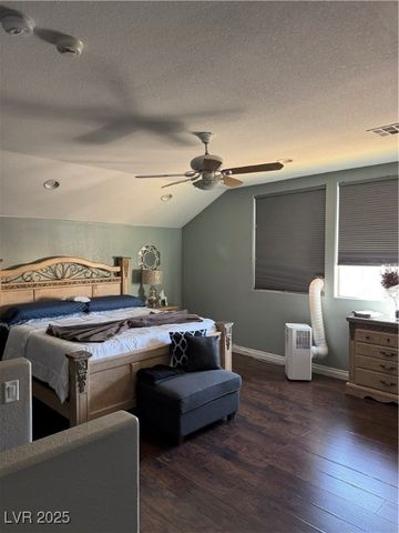 3826 Purple Bloom Court, Las Vegas, NV 89122