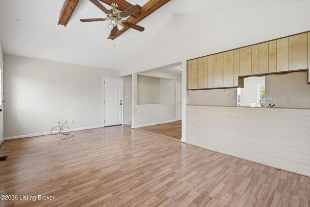 4702 Unseld Blvd, Louisville, KY 40218