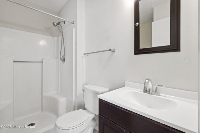 4702 Unseld Blvd, Louisville, KY 40218