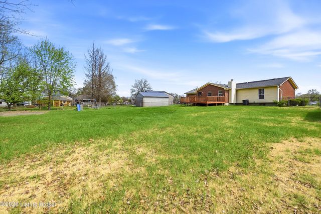 4702 Unseld Blvd, Louisville, KY 40218