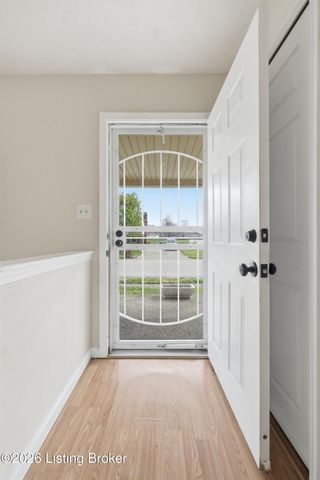 4702 Unseld Blvd, Louisville, KY 40218