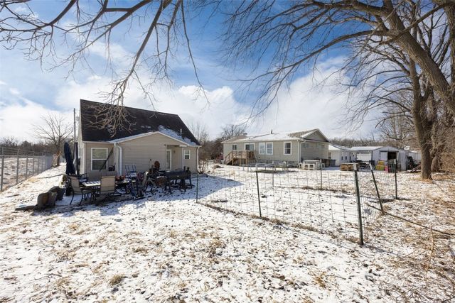 601 Fairchild St, Coralville, IA 52241