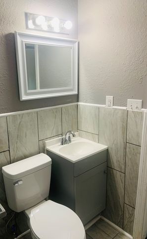 400 NW Canterbury Farm Rd, Midland City, AL 36350