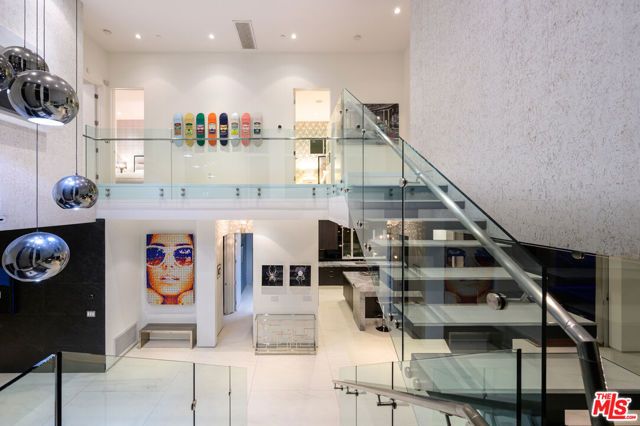 6660 COLGATE Avenue, Los Angeles, CA 90048