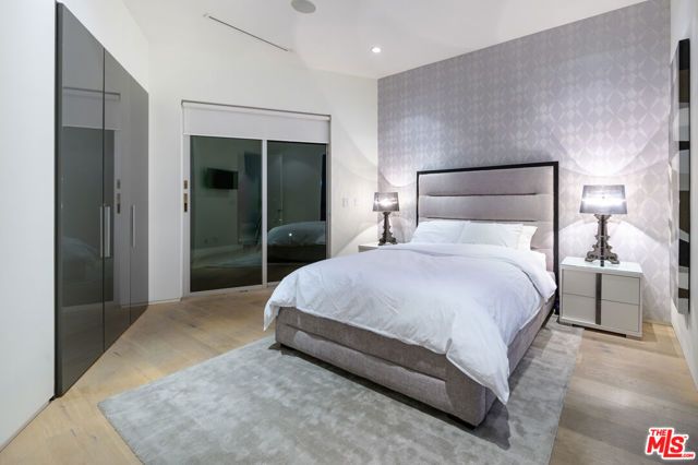 6660 COLGATE Avenue, Los Angeles, CA 90048