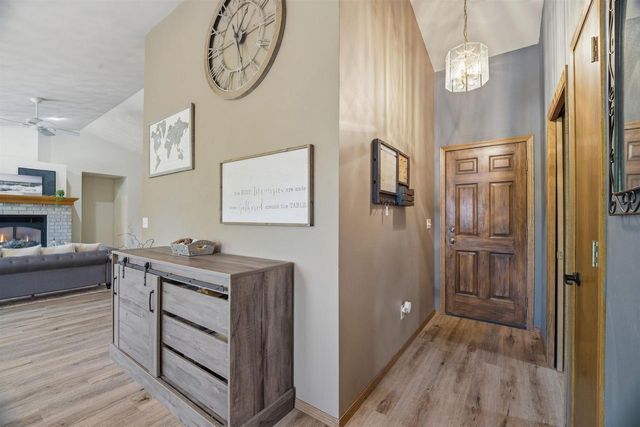 125 KAYLA STREET, Combined Locks, WI 54113