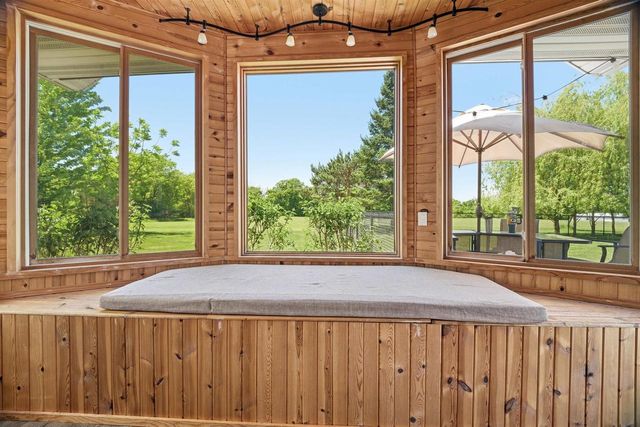 125 KAYLA STREET, Combined Locks, WI 54113