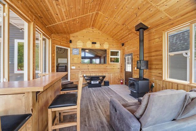 125 KAYLA STREET, Combined Locks, WI 54113