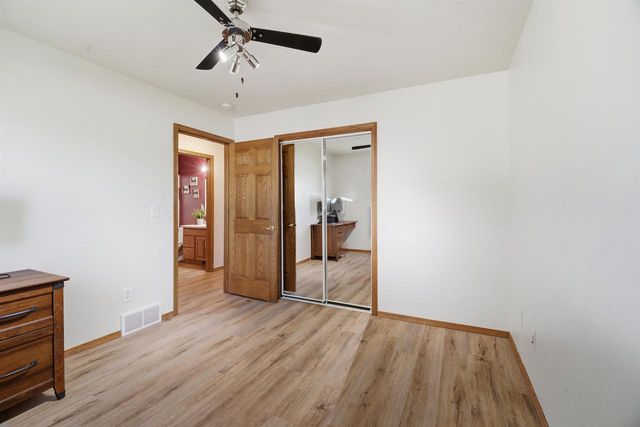 125 KAYLA STREET, Combined Locks, WI 54113