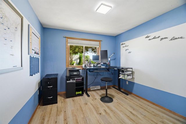 125 KAYLA STREET, Combined Locks, WI 54113