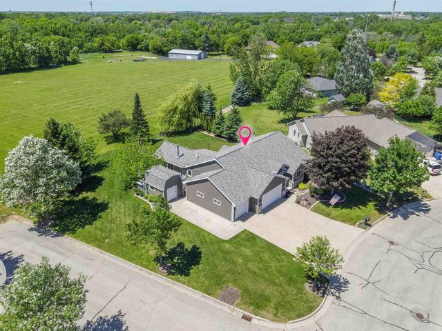 125 KAYLA STREET, Combined Locks, WI 54113