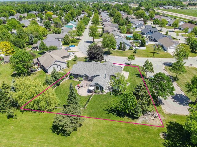 125 KAYLA STREET, Combined Locks, WI 54113